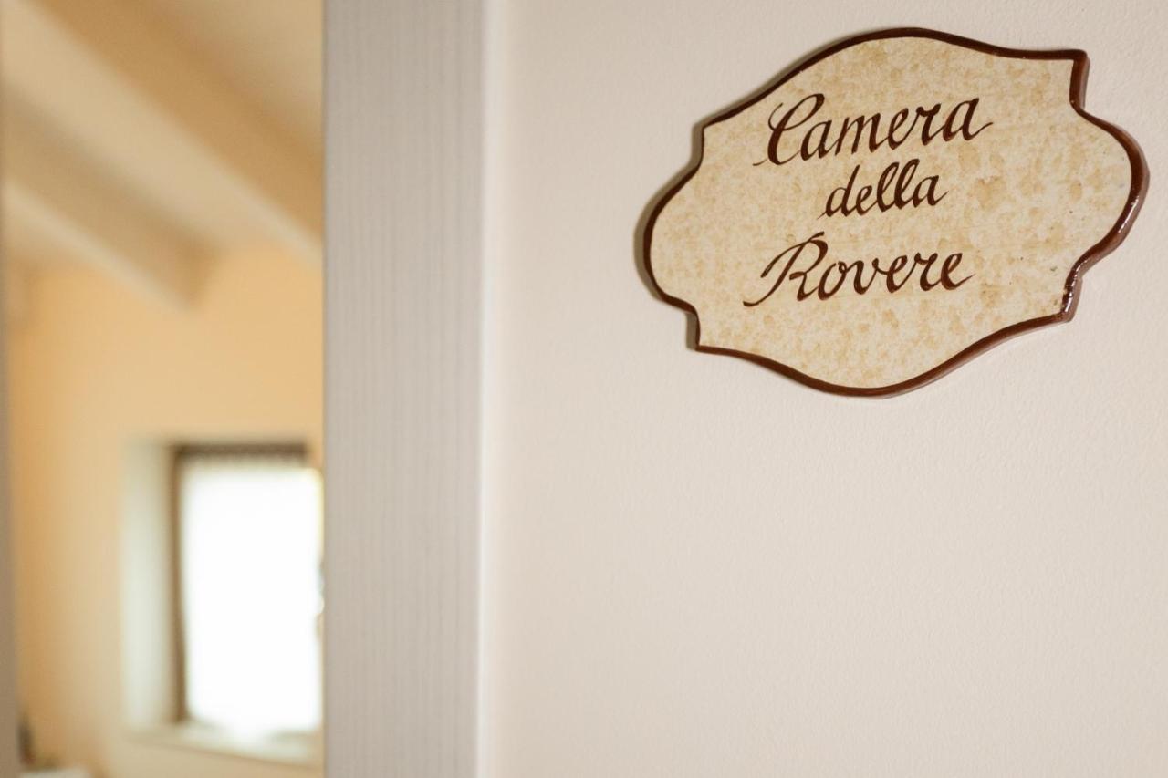 Il Casolare Bed & Breakfast Gradara Bagian luar foto