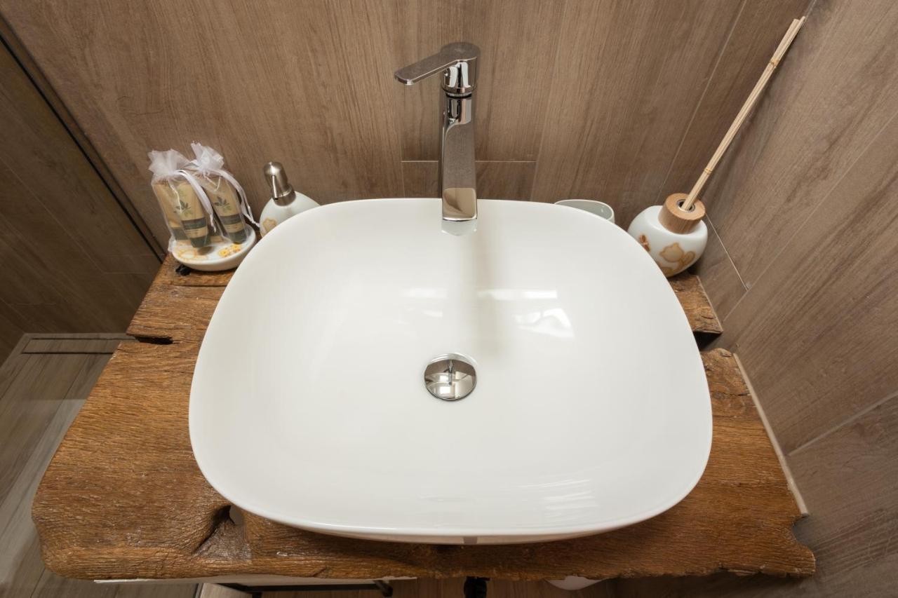 Il Casolare Bed & Breakfast Gradara Bagian luar foto