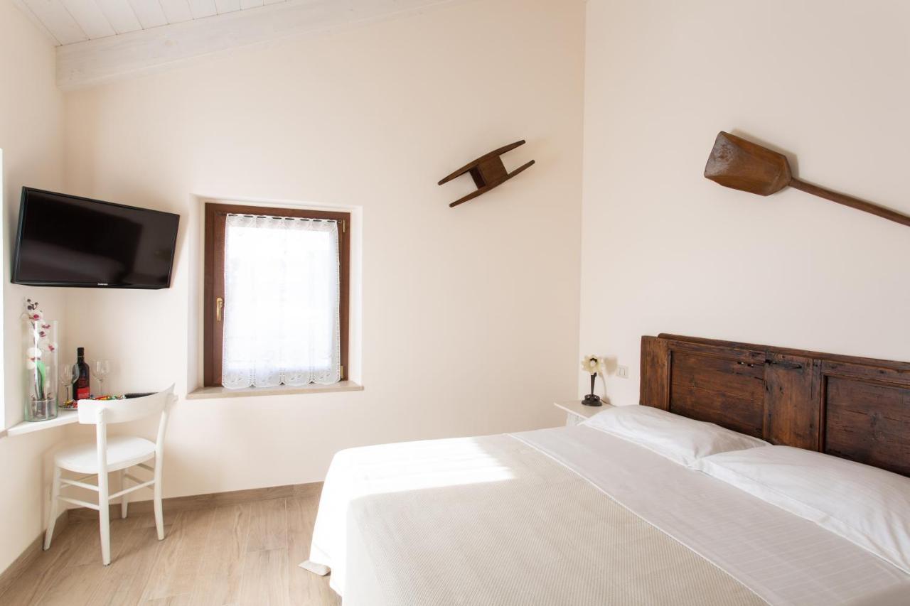 Il Casolare Bed & Breakfast Gradara Bagian luar foto