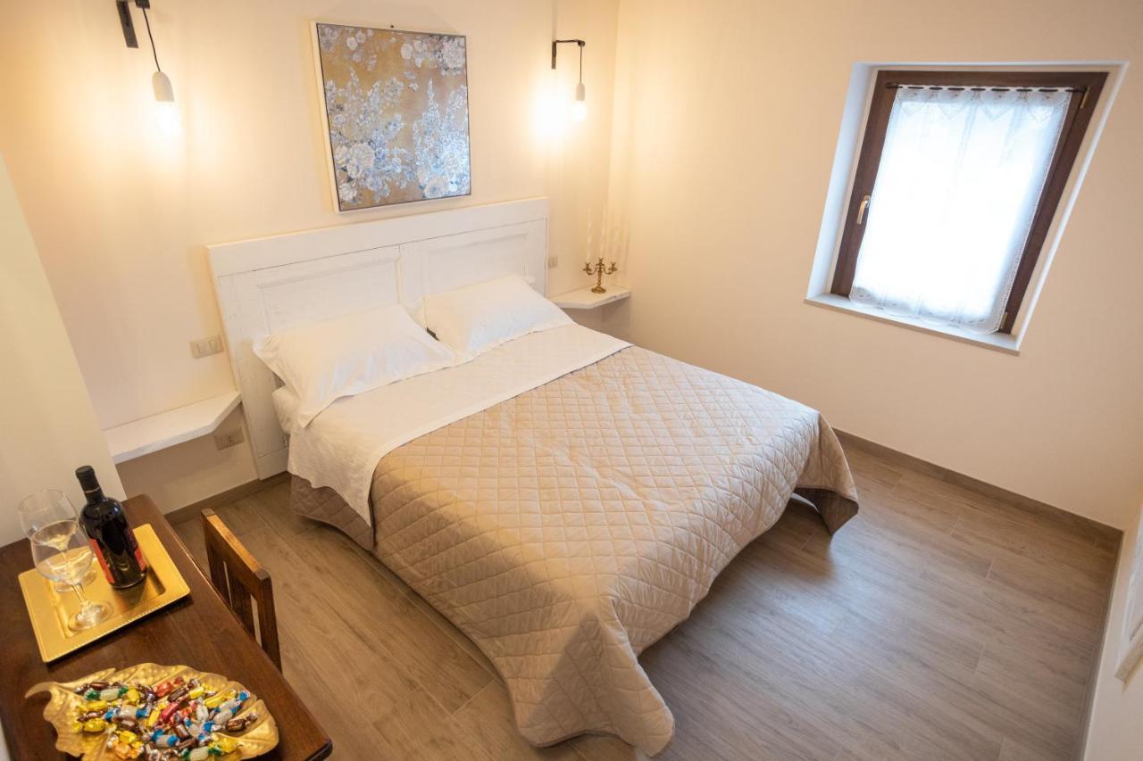 Il Casolare Bed & Breakfast Gradara Bagian luar foto